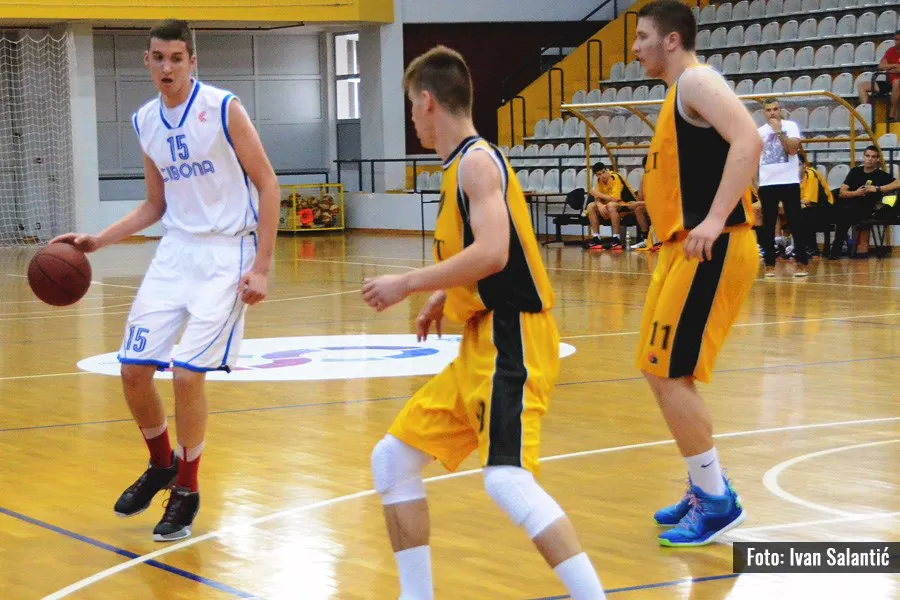 Juniori: Poluzavršni turniri PH u Splitu