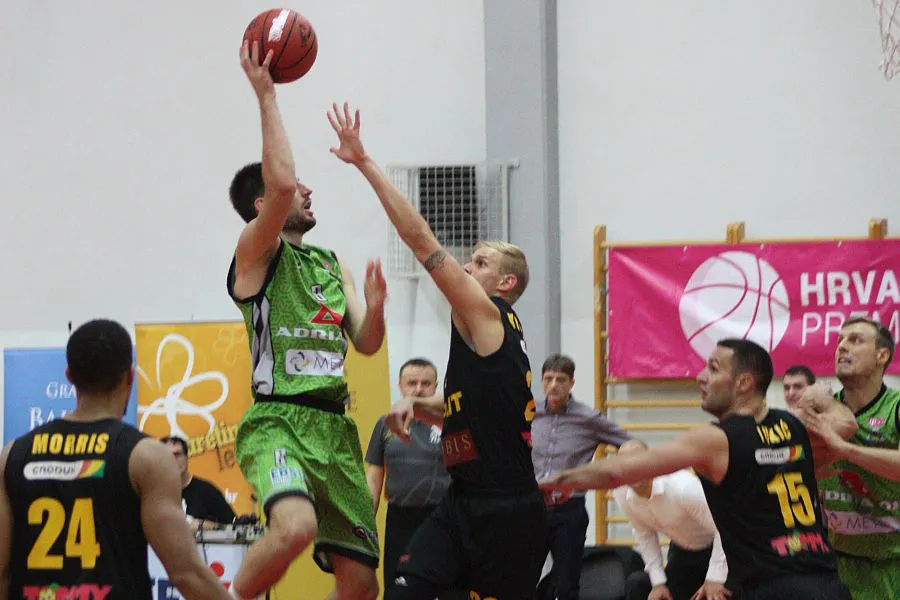 KK Adria Oil Škrljevo vs KK Split