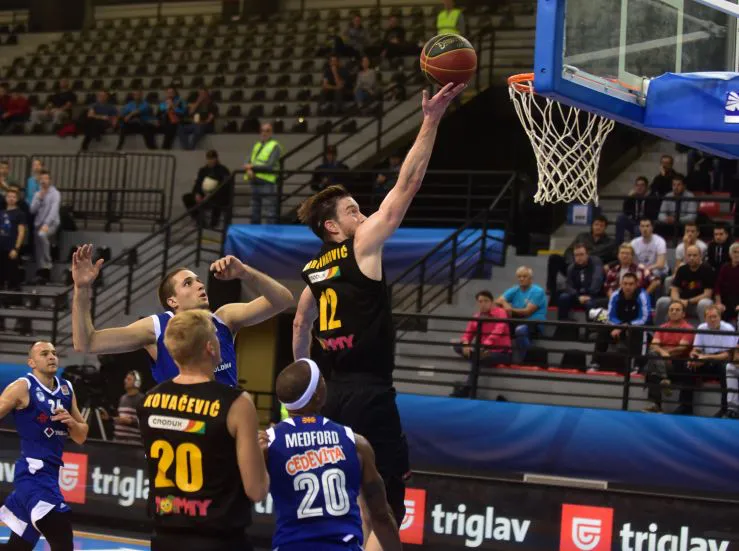 MZT Skopje Aerodrom vs KK Split