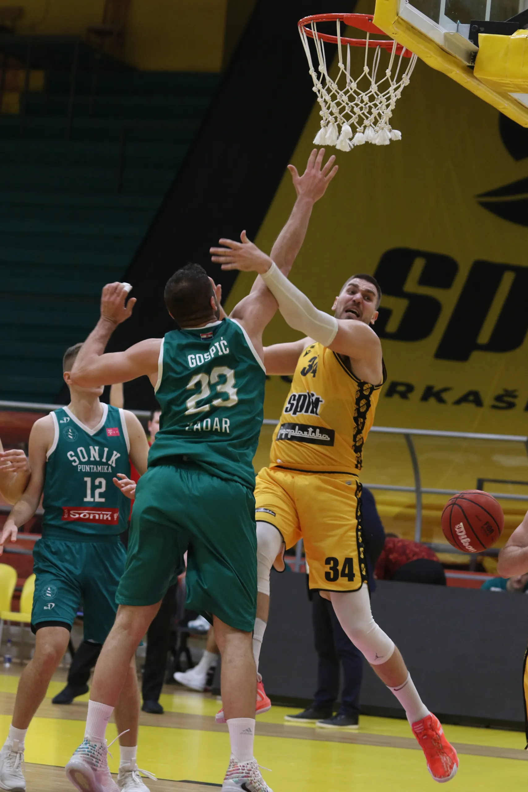 Marić u pobjedi nad Sonikom (92:70) ubacio 36 poena