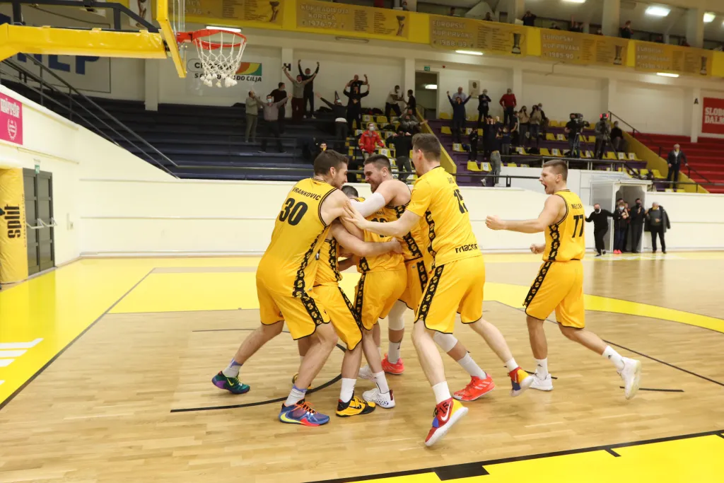 Split - Budućnost 78:77: "Čamparaaaaaaaaa"