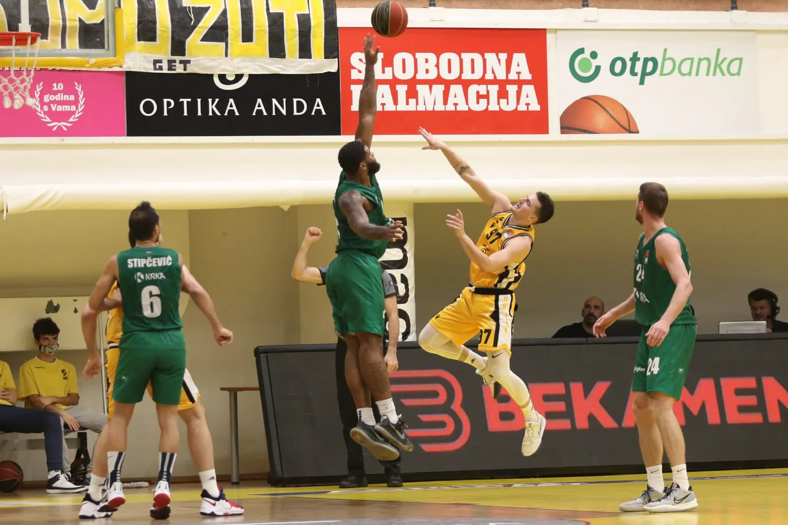 Nejc Barič predvodio “Žute” do pobjede nad Krkom