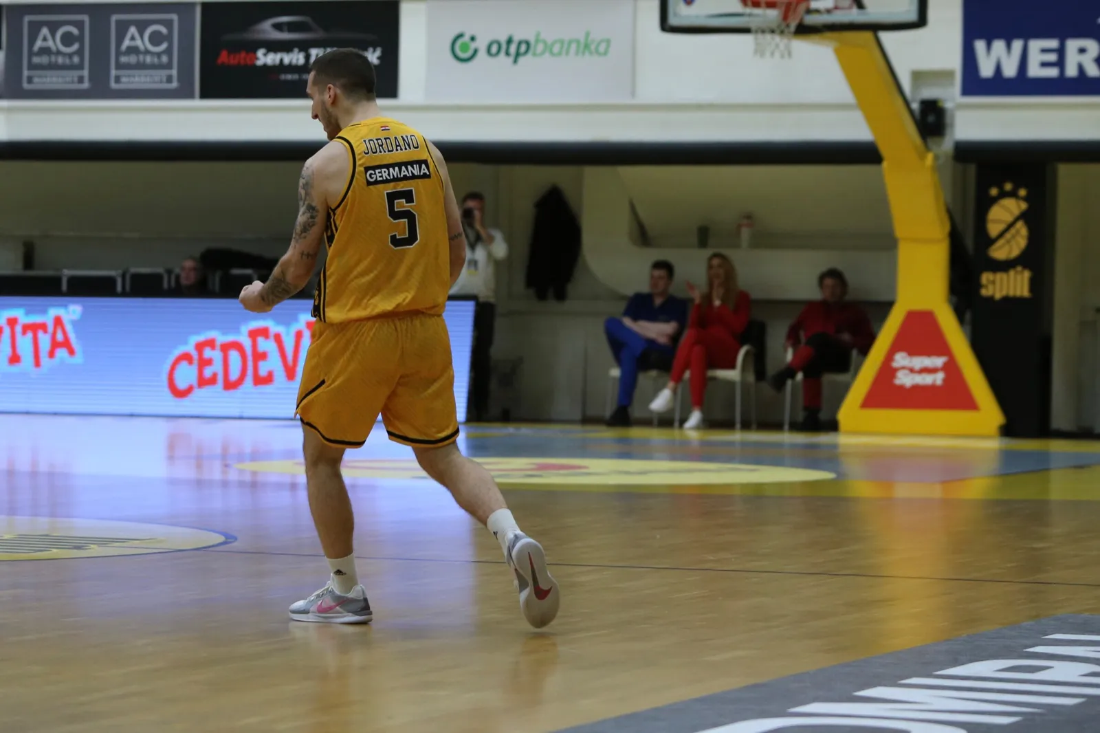 Jordano srušio SC Derby i odveo “Žute” do pobjede