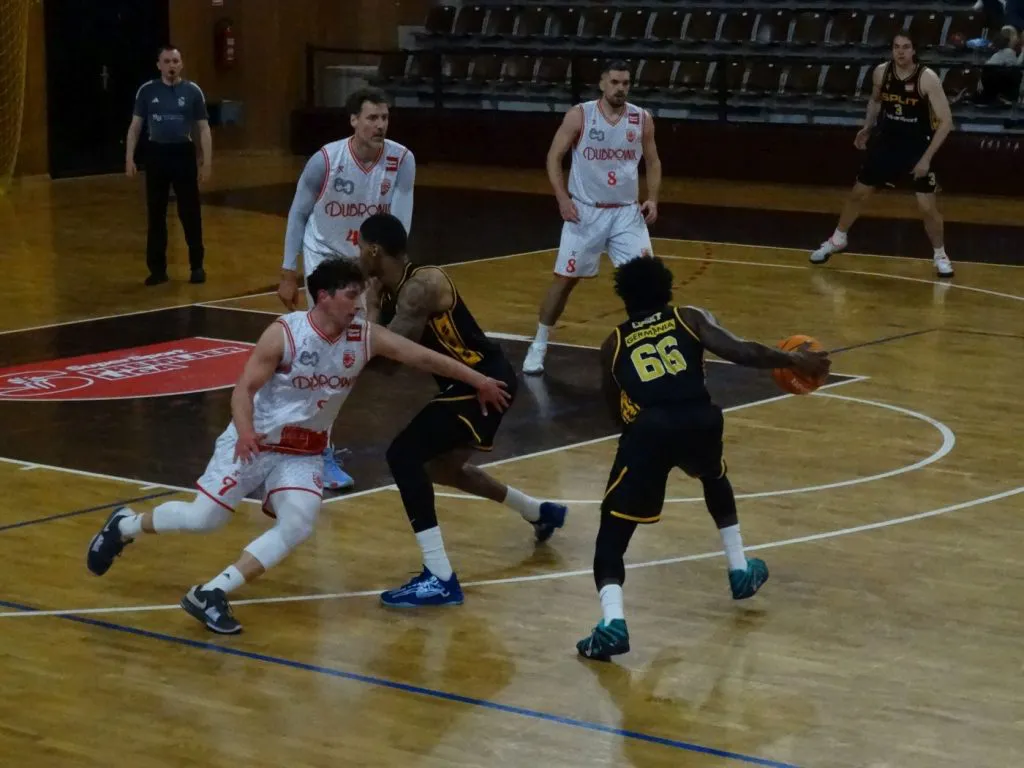 Stephens stopostotan u pobjedi protiv Dubrovnika